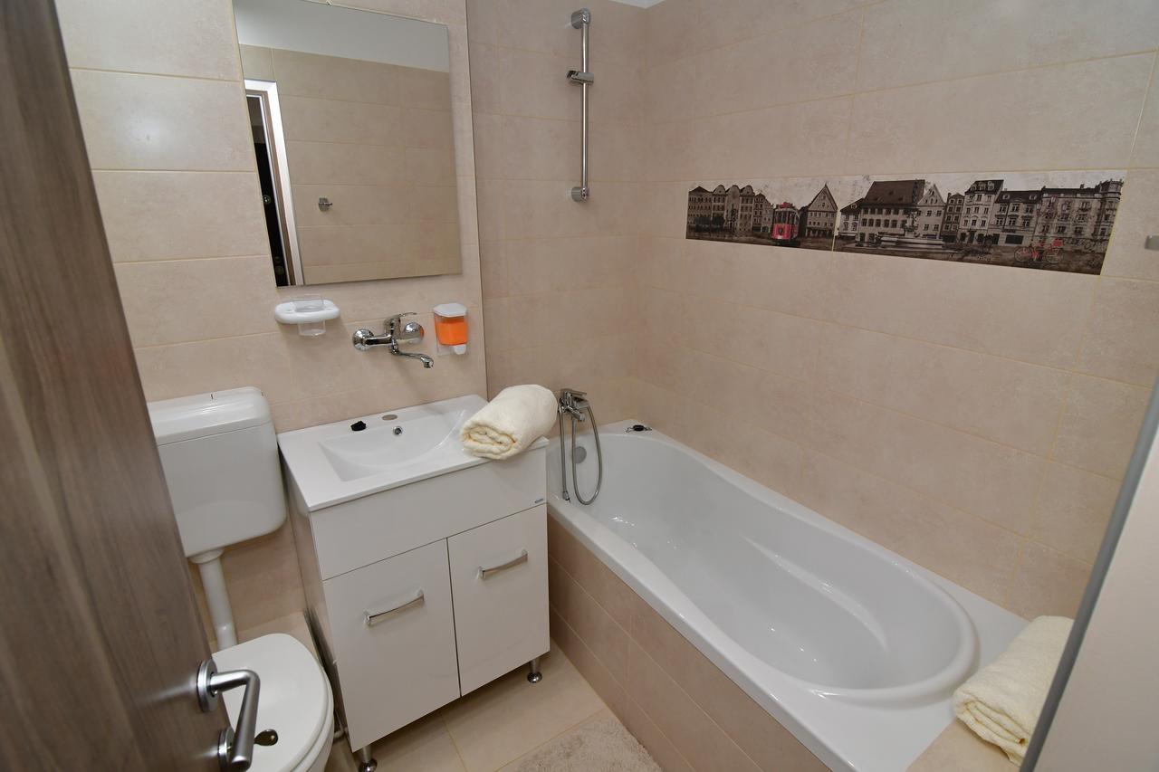 City Premium Apartments Timişoara Buitenkant foto